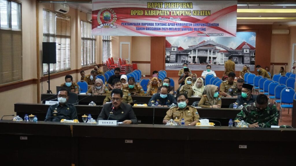 Pemkab Lampung Selatan Sampaikan Raperda APBD 2021, Pendapatan Daerah Diproyeksi Rp.2,077 Triliun