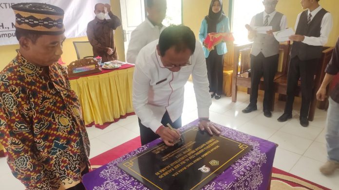 Ketua DPRD Lampung Meresmikan Rehabilitasi Gedung STAI Al Maarif