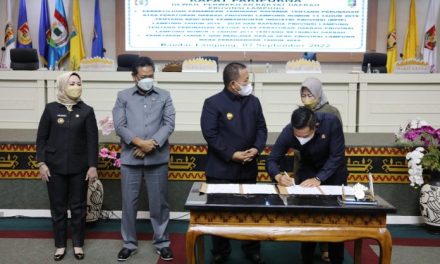 Gubernur dan Pimpinan DPRD Lampung Tandatangani Nota Kesepakatan KUA PPAS Tahun 2023