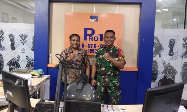 Serdadu Wira Bersama RRI Jayapura Sapa Masyarakat