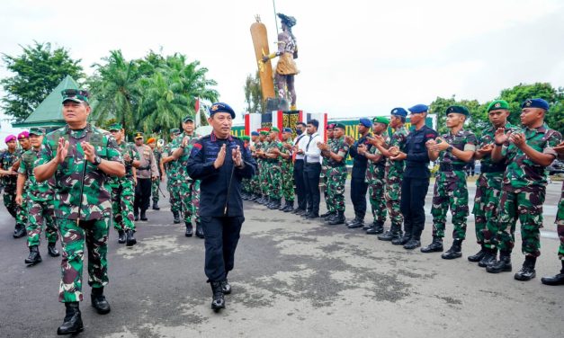 Kapolri Tegaskan TNI-Polri Kawal Seluruh Kebijakan Pemerintah Terkait Pembangunan Papua