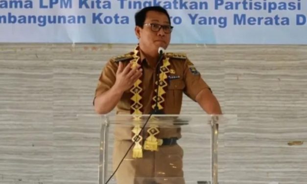 Hadiri Pelantikan Pengurus LPM, Ini Harapan Walikota Metro