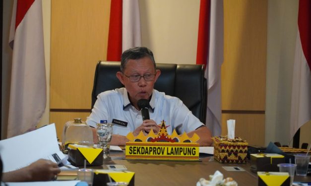 Sekdaprov Lampung Pimpin Rapat Pembahasan Penyampaian Laporan Kegiatan dan Laporan Keuangan KORPRI Tahun 2022