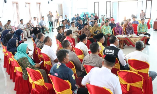 Serap Langsung Aspirasi Warga, Irwasda Polda Lampung Gelar Juma’t Curhat di Menggala