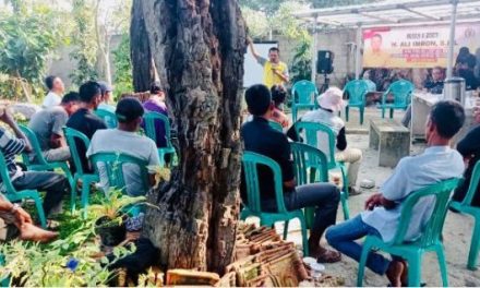 Anggota DPRD Lampung Berdialog Dengan Puluhan Petani Desa Labuhan Ratu V