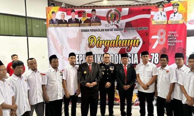 Mingrum Gumay Beri Apresiasi Mantan Napiter di Sidang Paripurna Istimewa