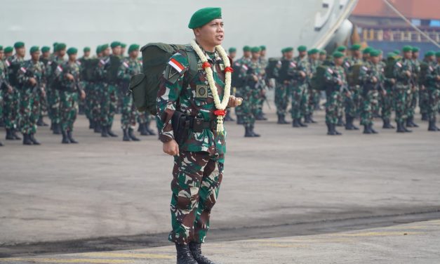 Kasdam II/Sriwijaya Sambut Prajurit Yonif 143/TWEJ Yang Pulang Tugas Satgas Ops Pamtas RI-PNG Sektor Utara