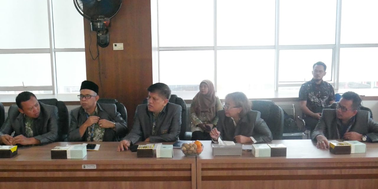 Pemkot Bandarlampung Terima Kunjungan Kerja Dari LAN RI Di Ruang Ruang Rapat Disdukcapil