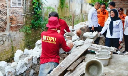 Perbaikan Talud 13 Titik di Bandar Lampung Target Selesai Pekan Ini